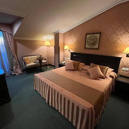 Santiago Otel Linares  Dış mekan fotoğraf