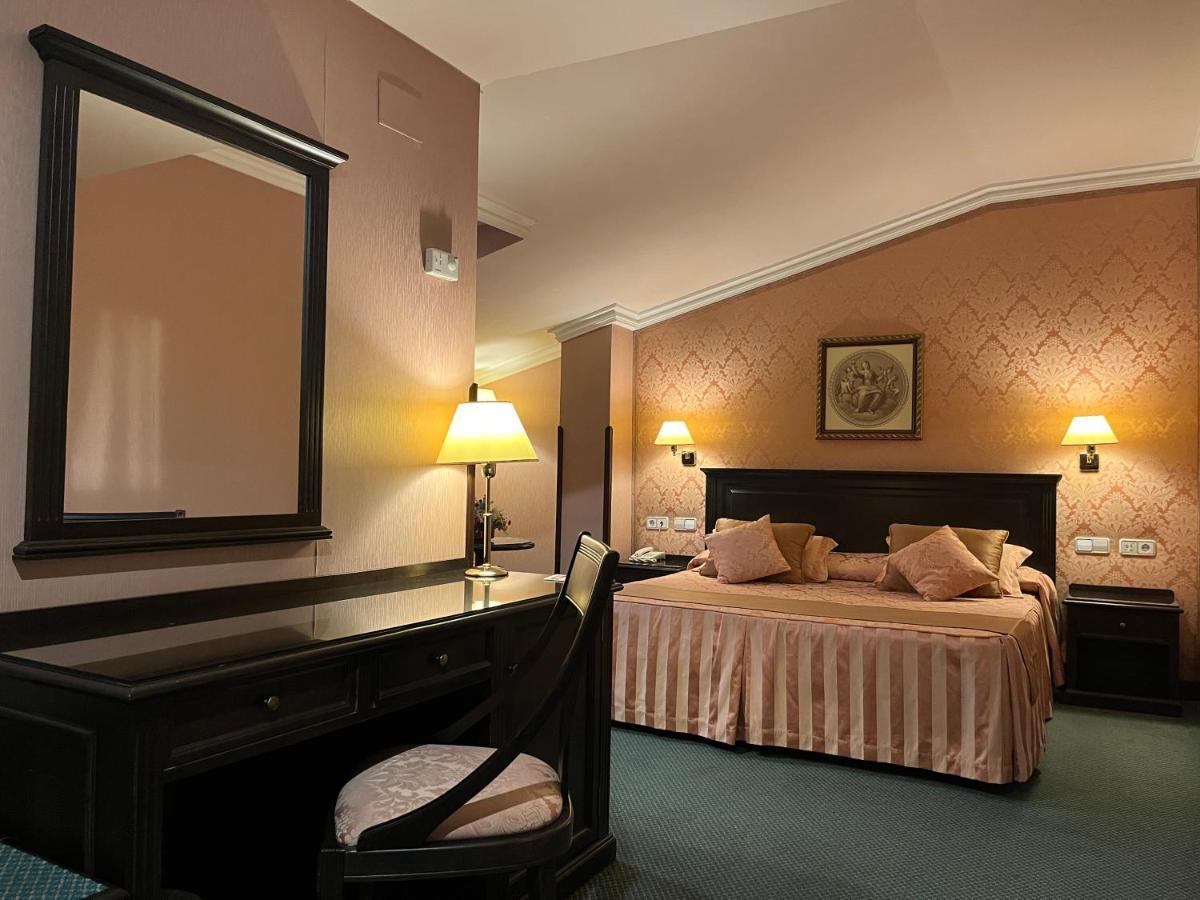 Santiago Otel Linares  Dış mekan fotoğraf
