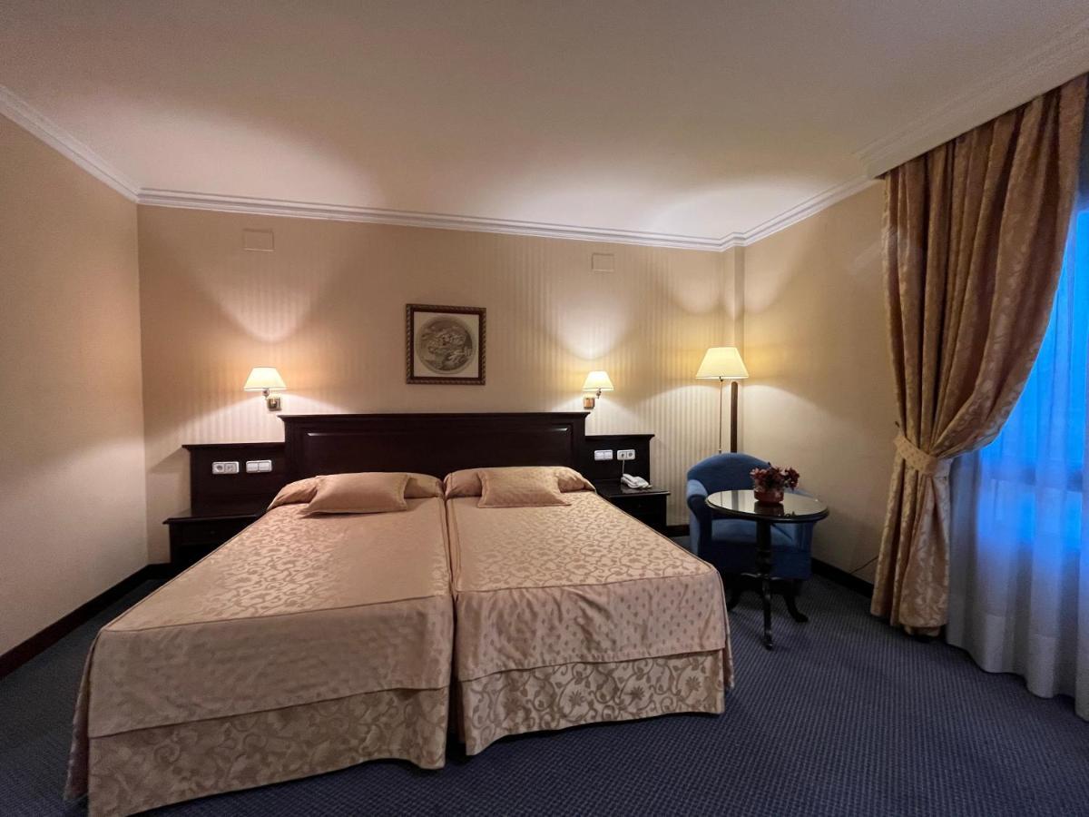 Santiago Otel Linares  Dış mekan fotoğraf