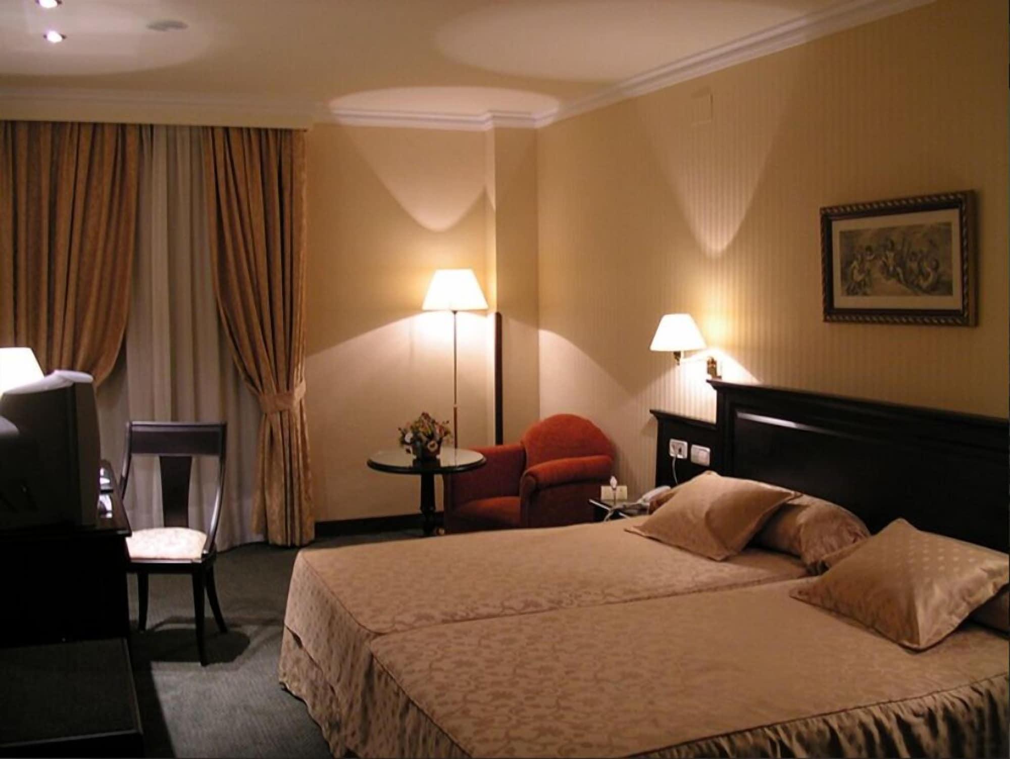 Santiago Otel Linares  Dış mekan fotoğraf